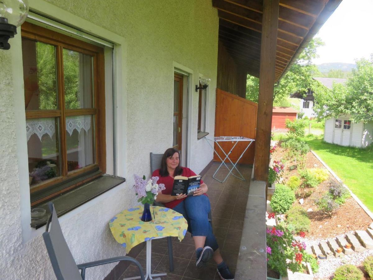 Pension Egner-Riess Arnbruck Exteriör bild